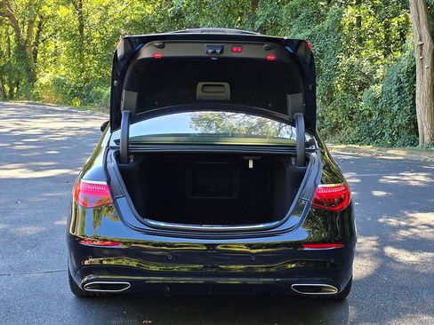 Used 2021 Mercedes-Benz S 580 4MATIC Sedan image 75