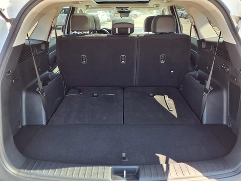 Used 2023 Kia Sorento S w/ Panoramic Sunroof Package AWD/4WD image 83