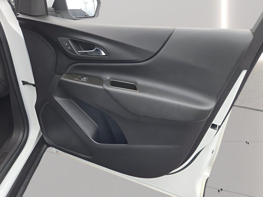 Certified 2024 Chevrolet Equinox LT FWD image 5