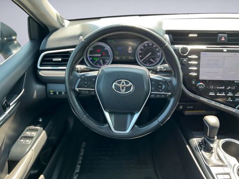 Used 2018 Toyota Camry XLE w/ Audio Package FWD image 27