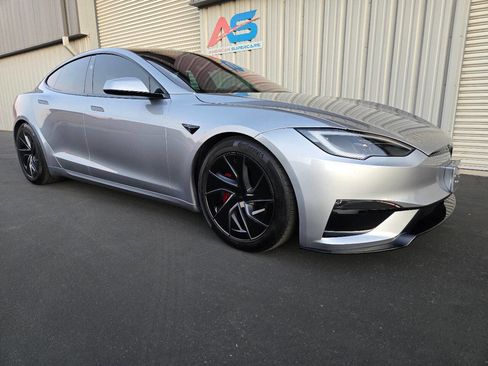 Used 2026 Tesla Model S Plaid AWD/4WD image 13