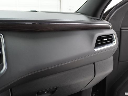 Used 2023 Chevrolet Tahoe Z71 AWD/4WD image 29