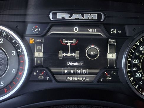 Used 2024 RAM 2500 Laramie image 5