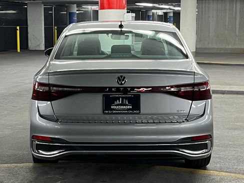 New 2026 Volkswagen Jetta SEL FWD image 32