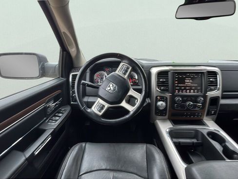 Used 2017 RAM 1500 Laramie w/ Convenience Group image 11