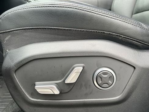 Certified 2024 Hyundai Santa Fe Limited FWD image 29