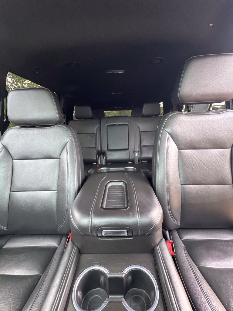 Used 2021 Chevrolet Suburban LT AWD/4WD image 24