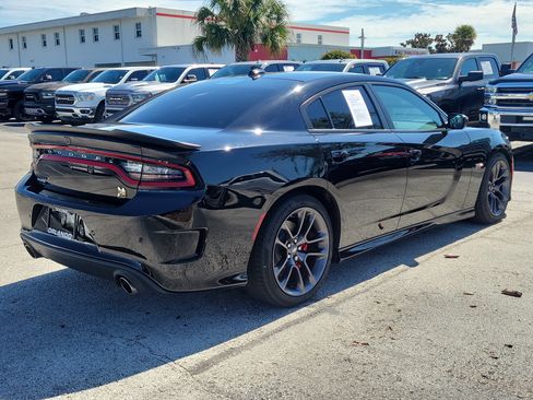 Used 2022 Dodge Charger Scat Pack RWD image 7