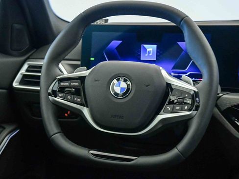 Used 2025 BMW 330i Sedan w/ Convenience Package image 14