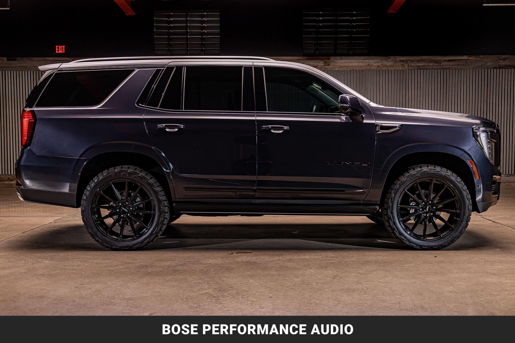 Used 2026 GMC Yukon Denali Ultimate AWD/4WD image 10