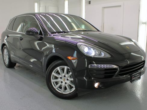 Used 2012 Porsche Cayenne image 29