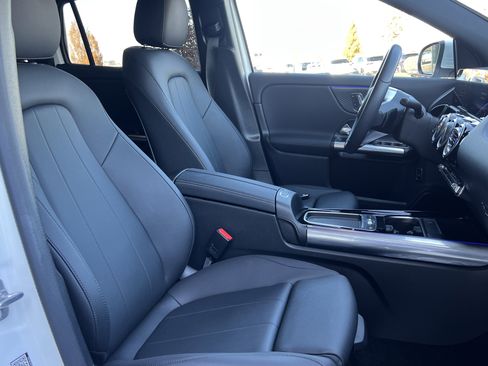 Certified 2025 Mercedes-Benz GLA 250 4MATIC image 26