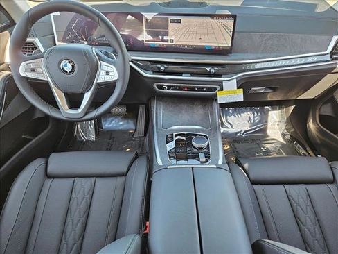 New 2026 BMW X7 xDrive40i image 15