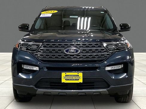 Certified 2023 Ford Explorer XLT w/ Equipment Group 202A image 3
