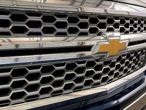 Used 2015 Chevrolet Silverado 1500 LTZ AWD/4WD image 30
