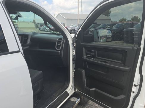 Used 2022 RAM 2500 Tradesman AWD/4WD image 35