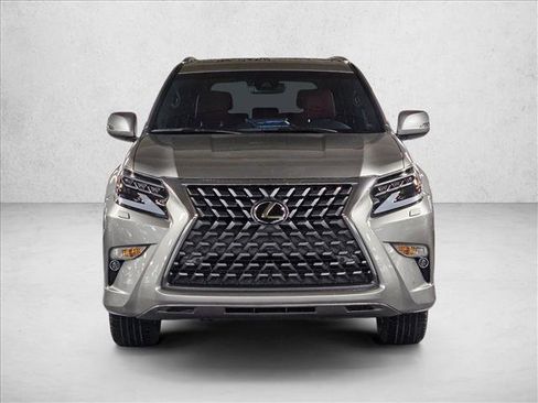 Used 2023 Lexus GX 460 Premium image 2