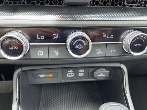 Used 2024 Honda CR-V EX image 17