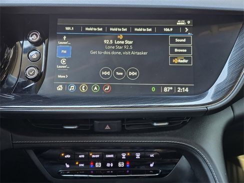 Used 2022 Buick Envision Essence w/ Technology Package I image 13