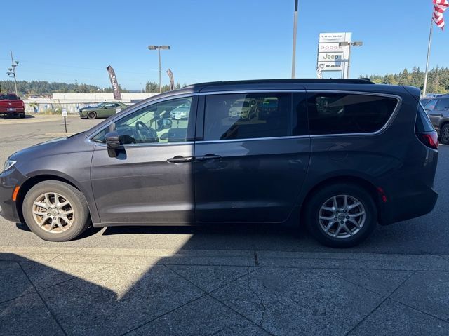 Certified 2022 Chrysler Pacifica Touring-L FWD image 4