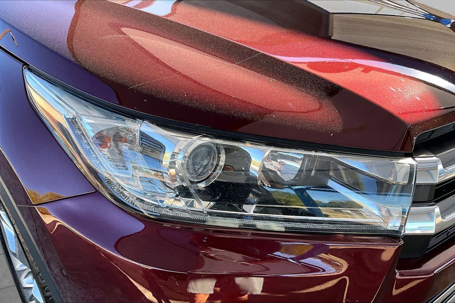 Used 2017 Toyota Highlander Limited FWD image 28