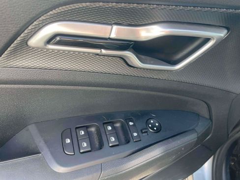 Used 2021 Ford Escape SE w/ Convenience Package AWD/4WD image 10