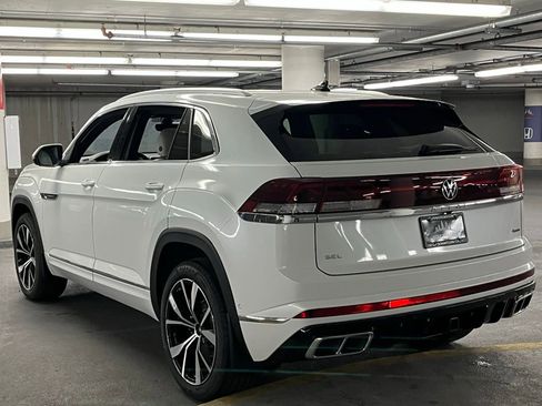 New 2026 Volkswagen Atlas Cross Sport SEL Premium R-Line AWD/4WD image 5