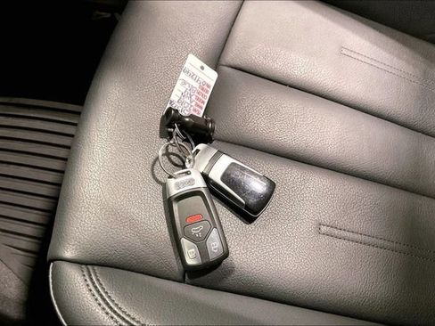 Used 2019 Audi A4 2.0T Premium Plus w/ Premium Plus Package image 11
