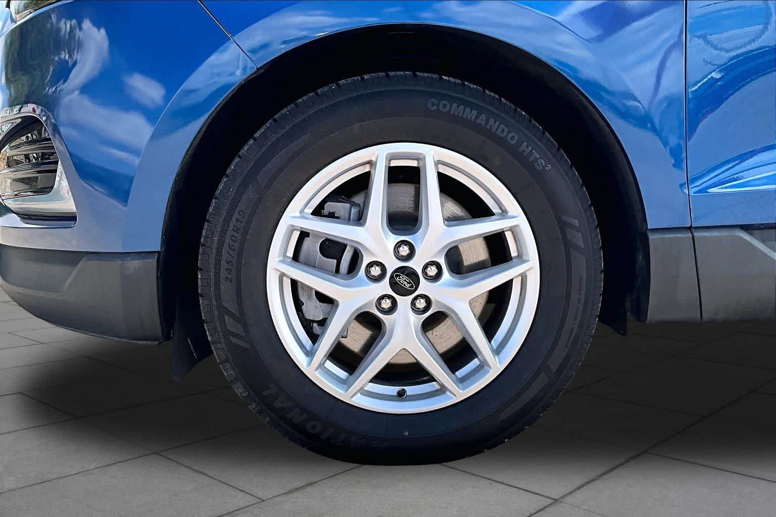 Certified 2024 Ford Edge SEL AWD/4WD image 9