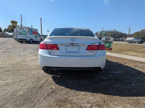 Used 2015 Honda Accord Sport image 5