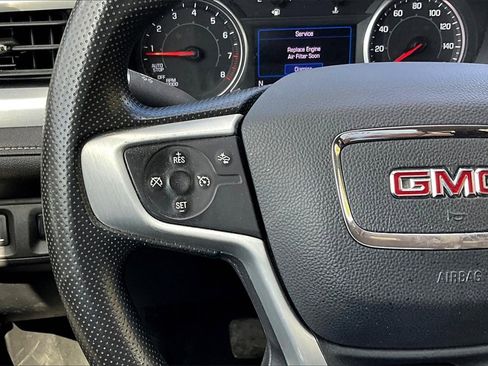 Used 2021 GMC Acadia SLE w/ Driver Convenience Package image 15