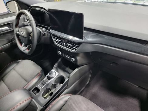 Used 2023 Ford Escape ST-Line AWD/4WD image 17