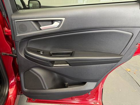 Used 2020 Ford Edge SEL w/ Convenience Package image 55