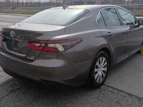 Used 2022 Toyota Camry LE w/ Cold Weather Package FWD image 4