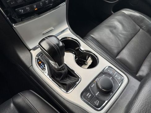 Used 2019 Jeep Grand Cherokee Summit image 35