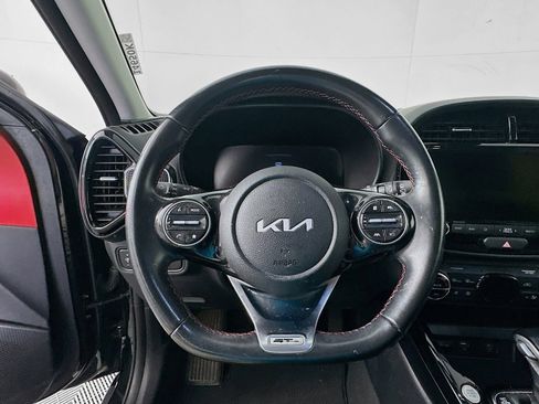 Used 2023 Kia Soul GT-Line FWD image 11