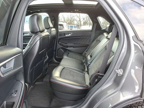 Used 2023 Ford Edge ST-Line AWD/4WD image 11