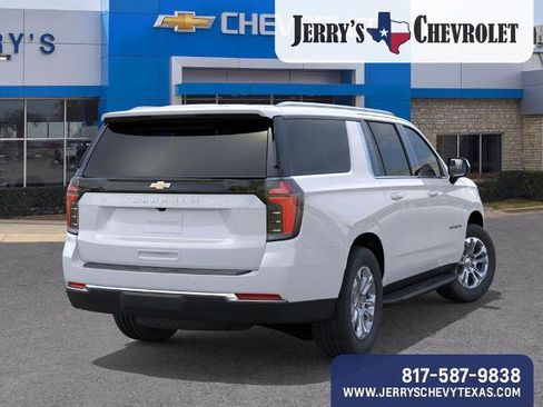 New 2026 Chevrolet Suburban LS image 5