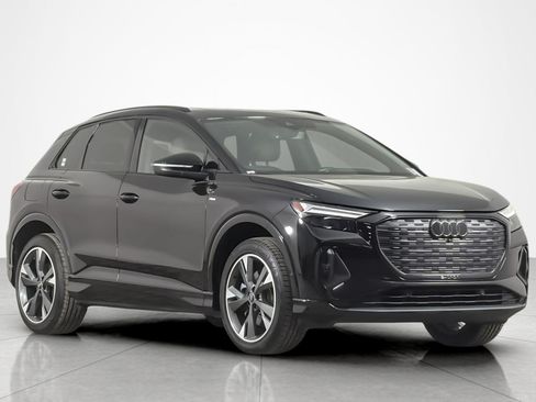 Used 2023 Audi Q4 e-tron Premium Plus w/ Premium Plus AWD/4WD image 7