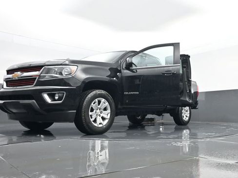 Used 2019 Chevrolet Colorado LT w/ LT Convenience Package image 31