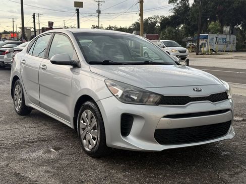 Used 2018 Kia Rio S FWD image 9