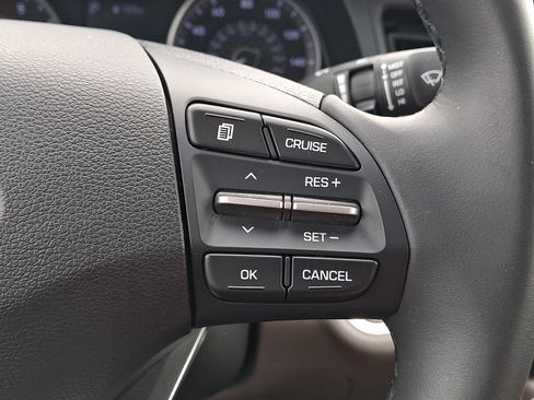 Used 2020 Hyundai Elantra Value Edition FWD image 22