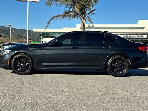 Used 2019 BMW 530e w/ M Sport Package image 6