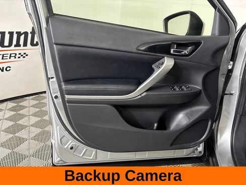Used 2024 Mitsubishi Eclipse Cross SEL AWD/4WD image 9