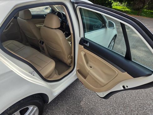 Used 2007 Volkswagen Jetta Wolfsburg Edition FWD image 28