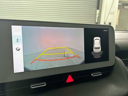 Used 2024 Hyundai Ioniq 5 SE image 23