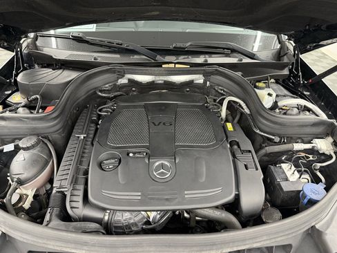 Used 2015 Mercedes-Benz GLK 350 2WD image 37