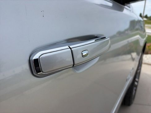 Used 2018 GMC Yukon Denali w/ Denali Ultimate Package AWD/4WD image 26