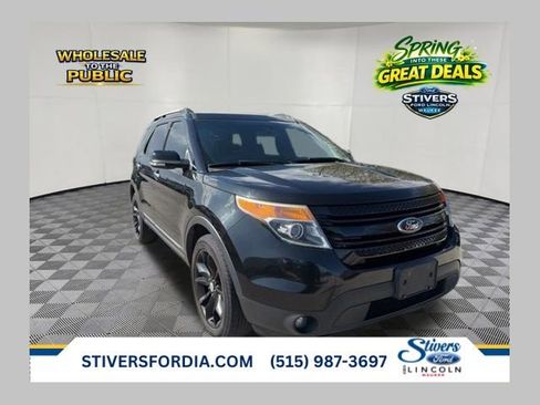 Used 2014 Ford Explorer XLT w/ Equipment Group 202A image 1