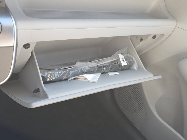 Certified 2024 Hyundai Kona SEL FWD image 16